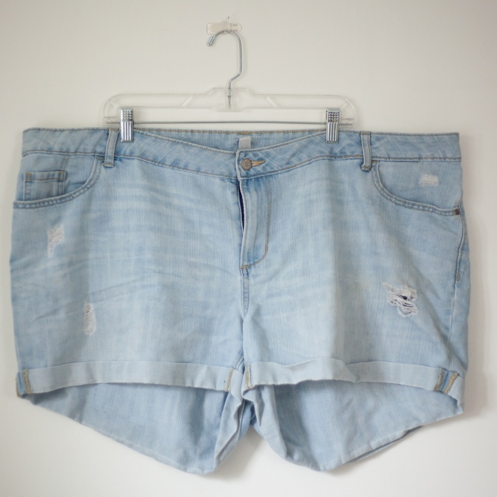 Old navy size 24 light denim shorts